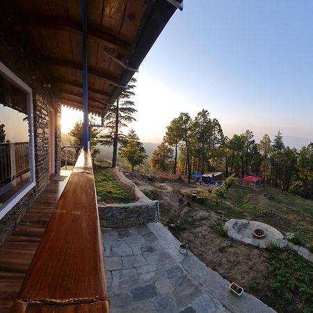 The Roots Homestay Almora Eksteriør bilde