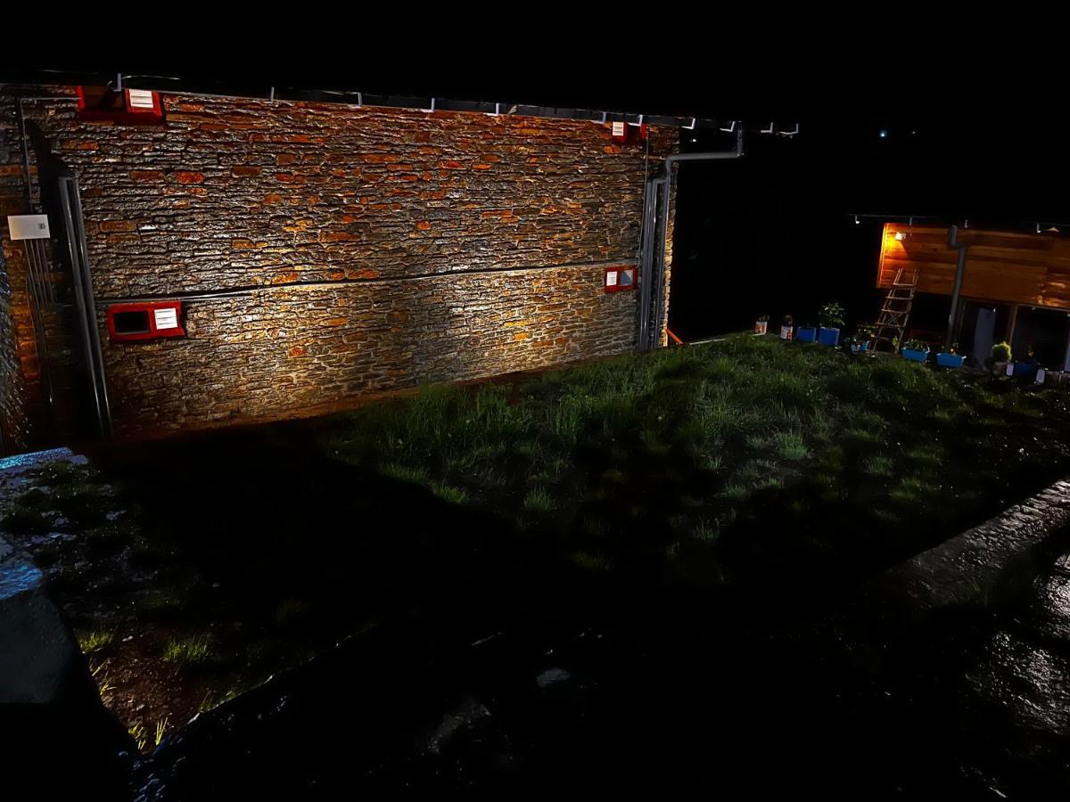 The Roots Homestay Almora Eksteriør bilde