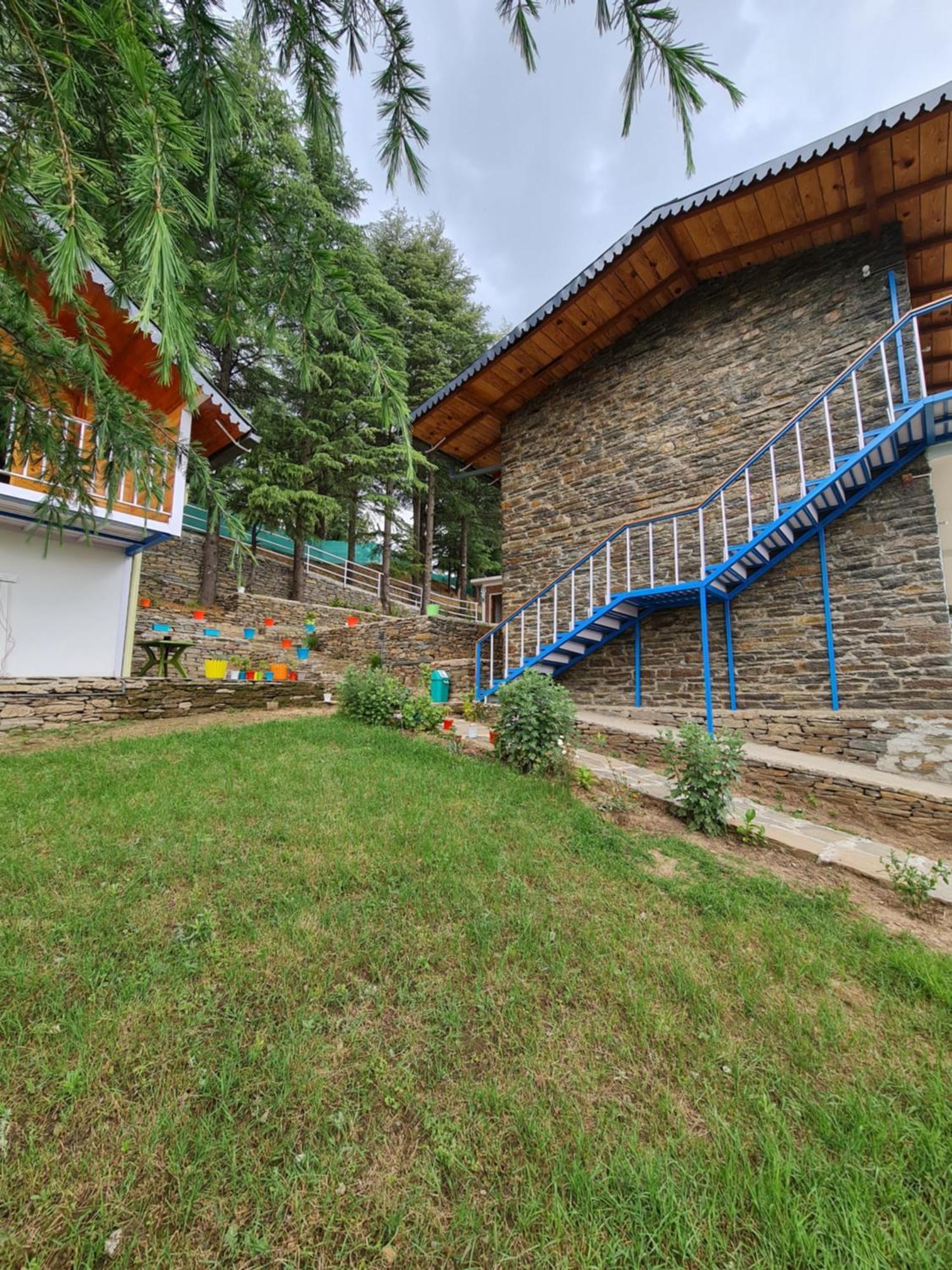 The Roots Homestay Almora Eksteriør bilde