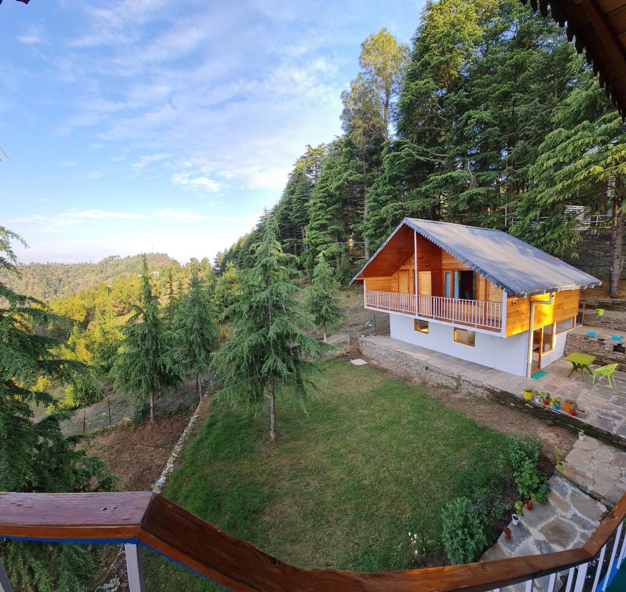 The Roots Homestay Almora Eksteriør bilde